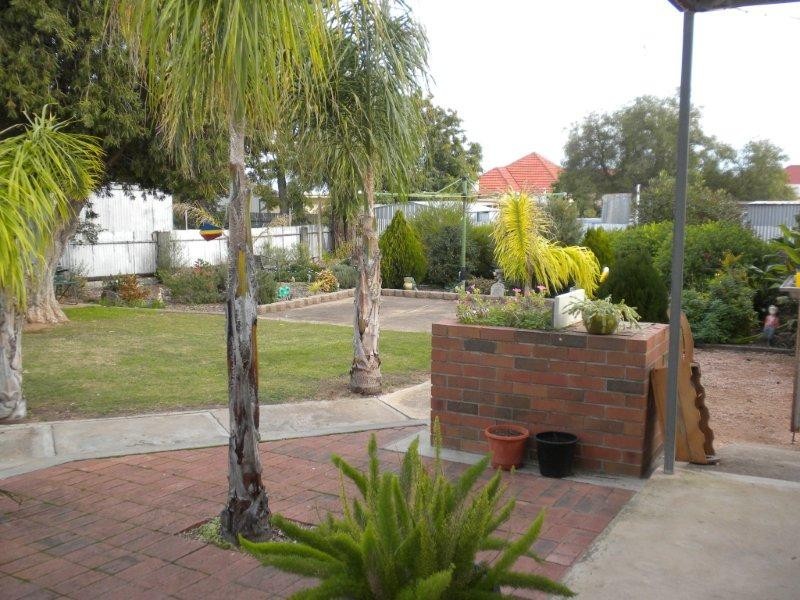 36 Elizabeth Street, Wallaroo SA 5556