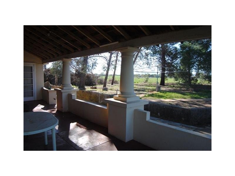 sec 297 and 298 Aerodrome Road, Bute SA 5560