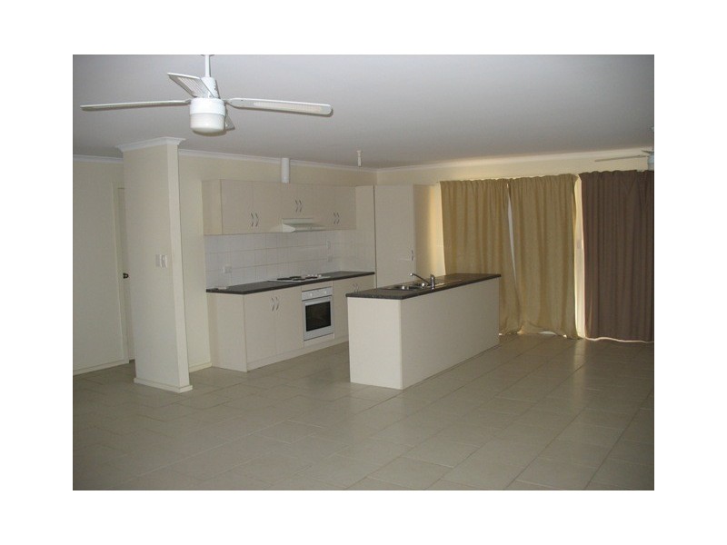 23 Fuss Street, Moonta Bay SA 5558