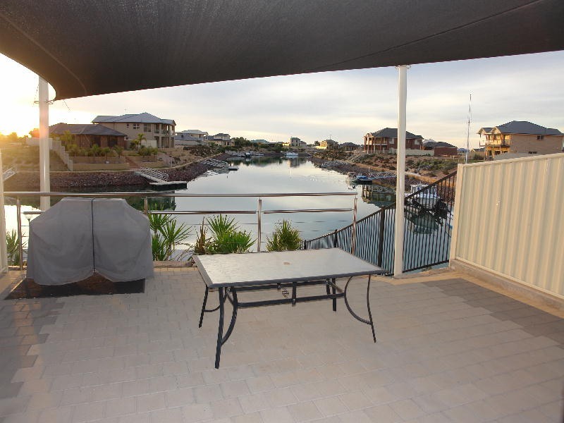 103 Stately Way, Wallaroo SA 5556