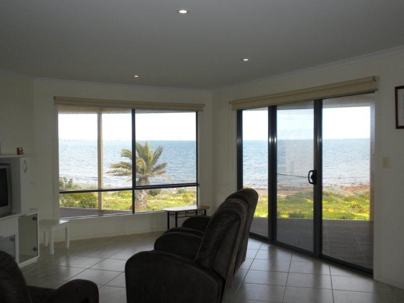 2 Tern Court, North Beach SA 5556