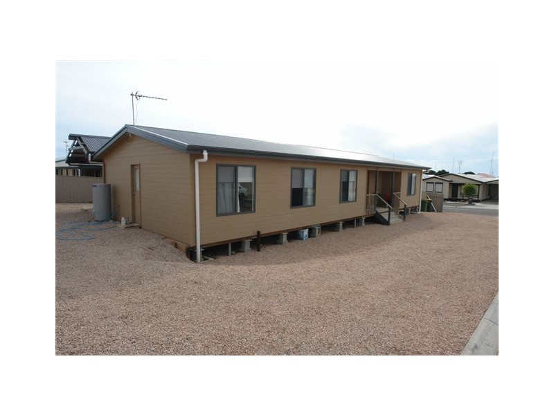 12 Loller Street, Moonta Bay SA 5558