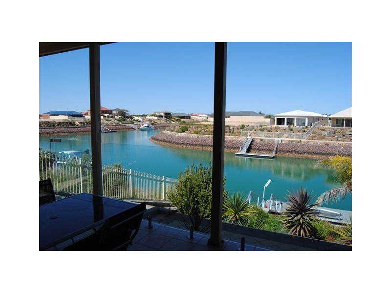 18a Stately Way, Wallaroo SA 5556