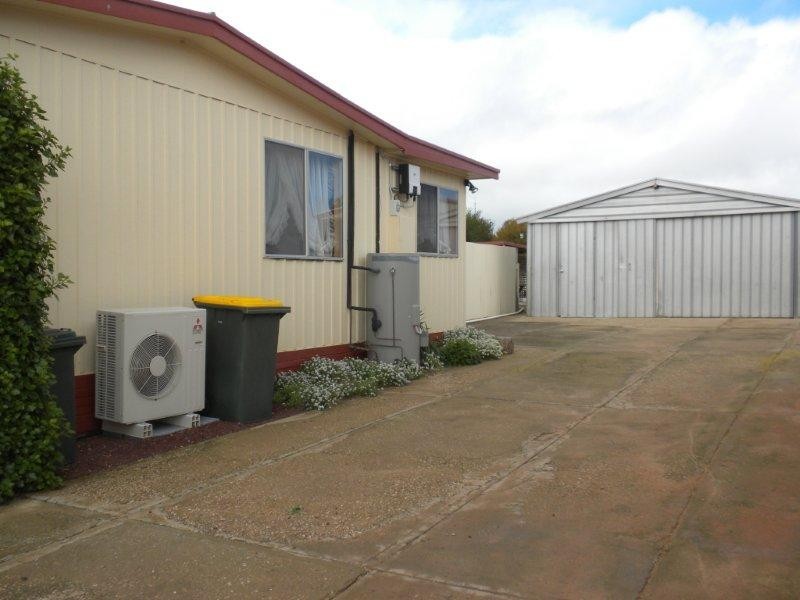 30 Victoria Street, Moonta Bay SA 5558