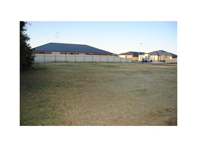 Lot 8 (25) Measday Crescent, Kadina SA 5554
