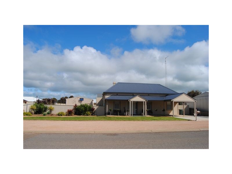 25 Gurner Street, Kadina SA 5554