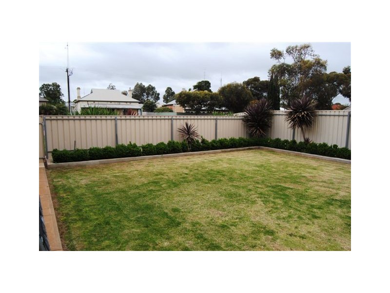 25 Gurner Street, Kadina SA 5554