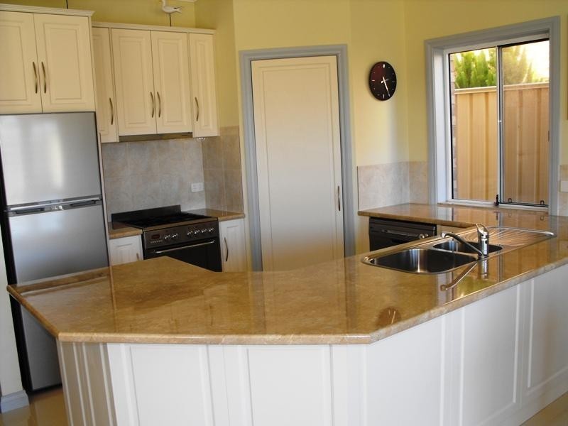 21 Butler Crescent, Port Hughes SA 5558