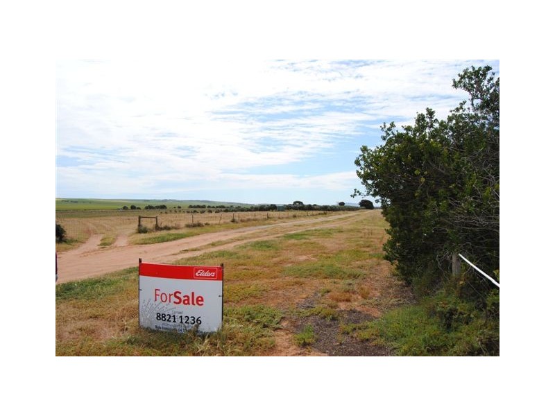 Lot 100 Public Road, Port Clinton SA 5570