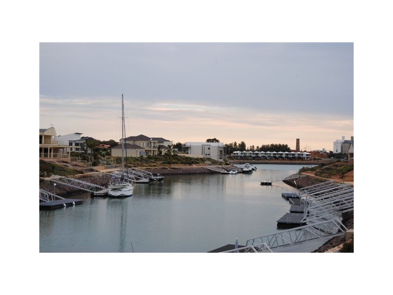 92 Stately Way, Wallaroo SA 5556