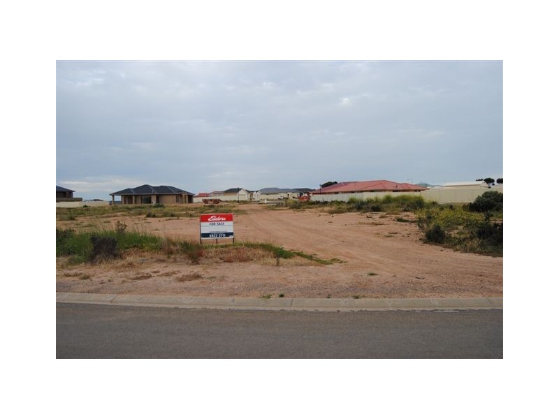 Lot 250 (24) Gilmore Crescent, Wallaroo SA 5556