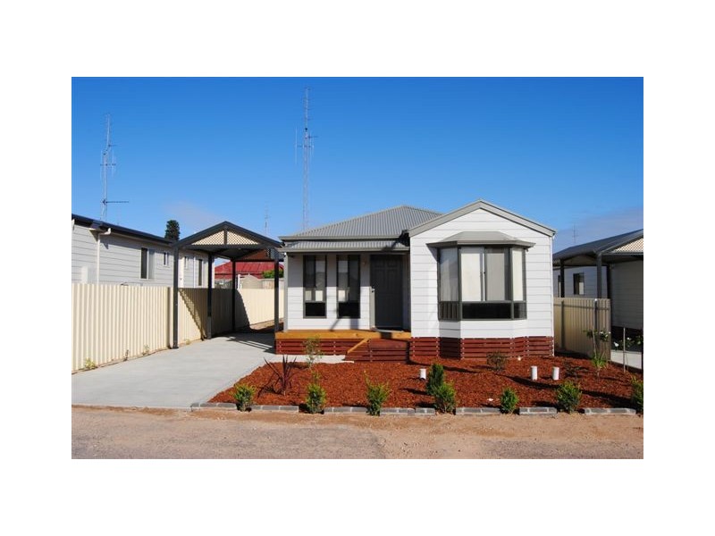2 (Lot 813) Marden Street, Wallaroo SA 5556