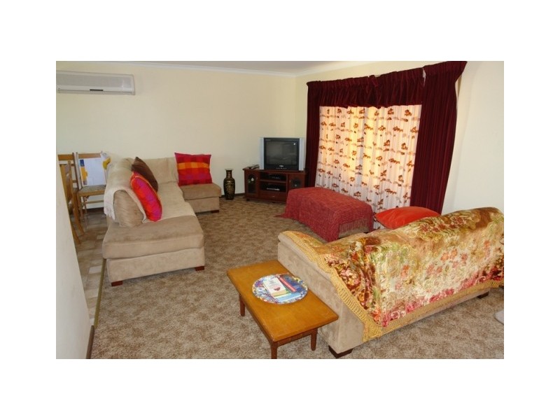 8a Percy Street, Moonta Bay SA 5558