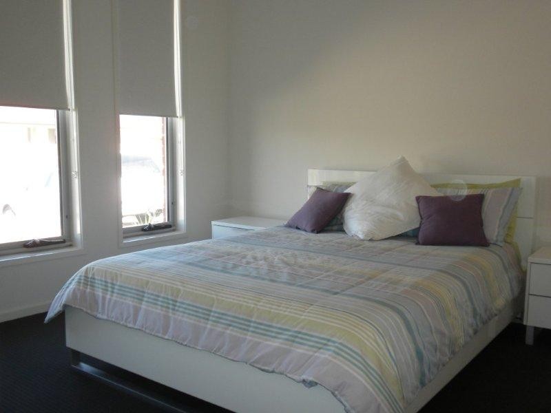 8 Albatross Street, Wallaroo SA 5556