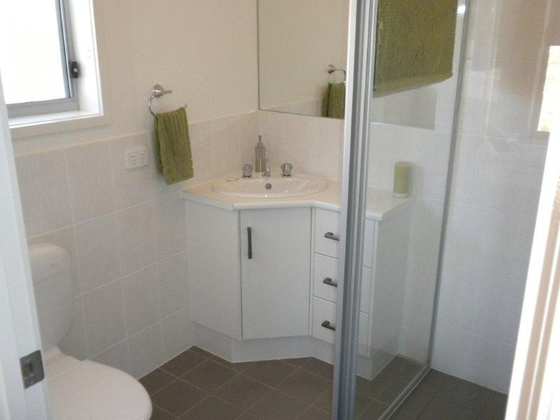 8 Albatross Street, Wallaroo SA 5556