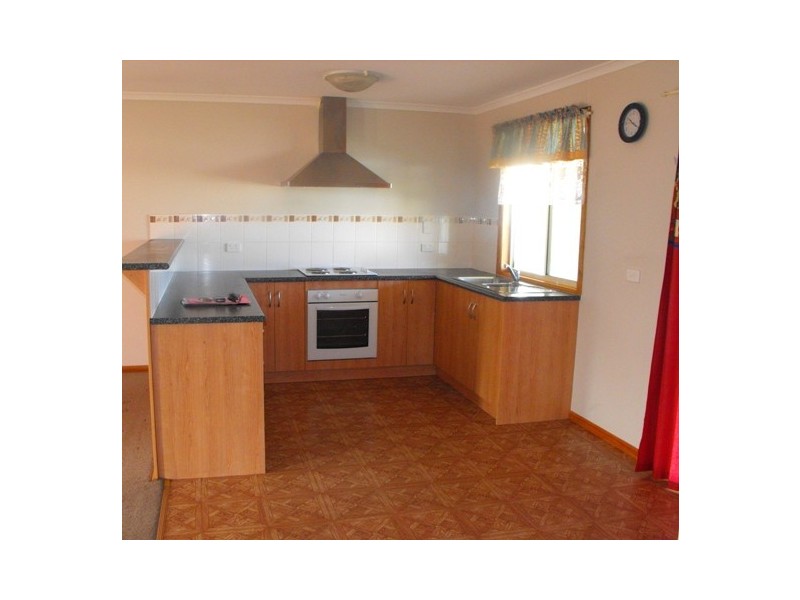 16a Wales Street, Wallaroo SA 5556