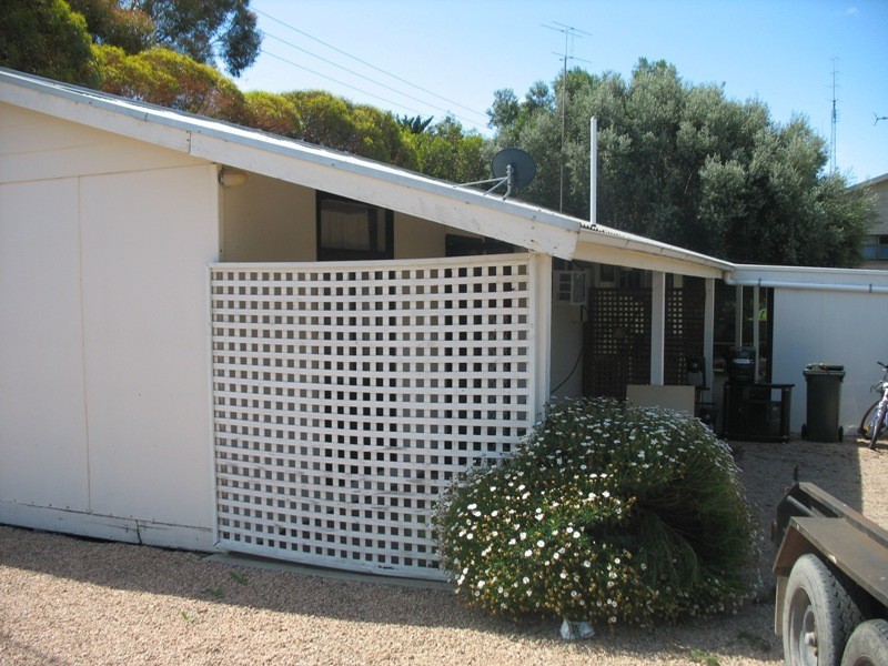 Unit 1 / 8 Tossell Street, Moonta Bay SA 5558