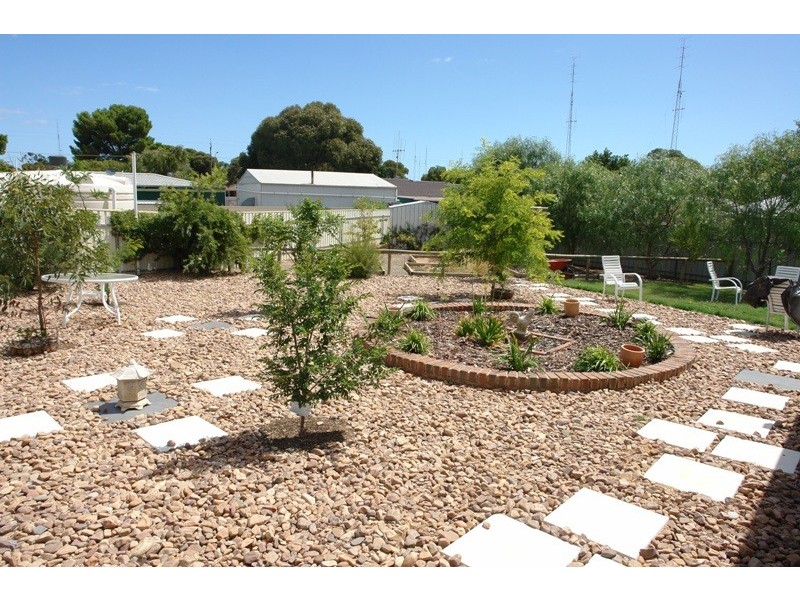 9 Clayton Street, Moonta Bay SA 5558