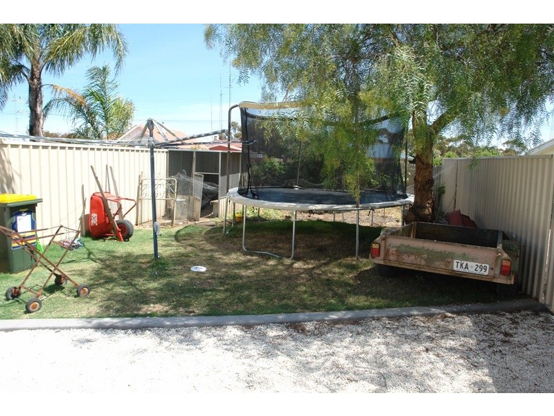 60 Caroline Street, Moonta SA 5558
