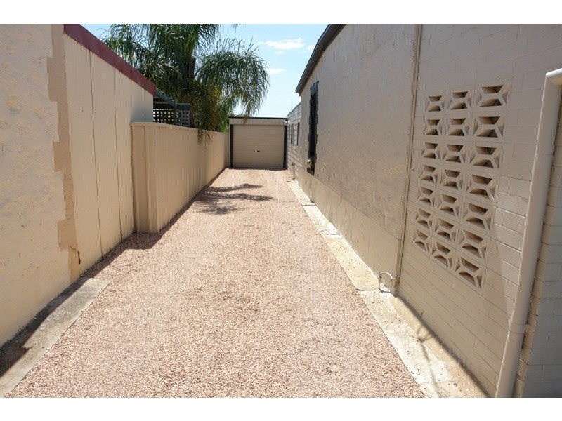 60 Caroline Street, Moonta SA 5558