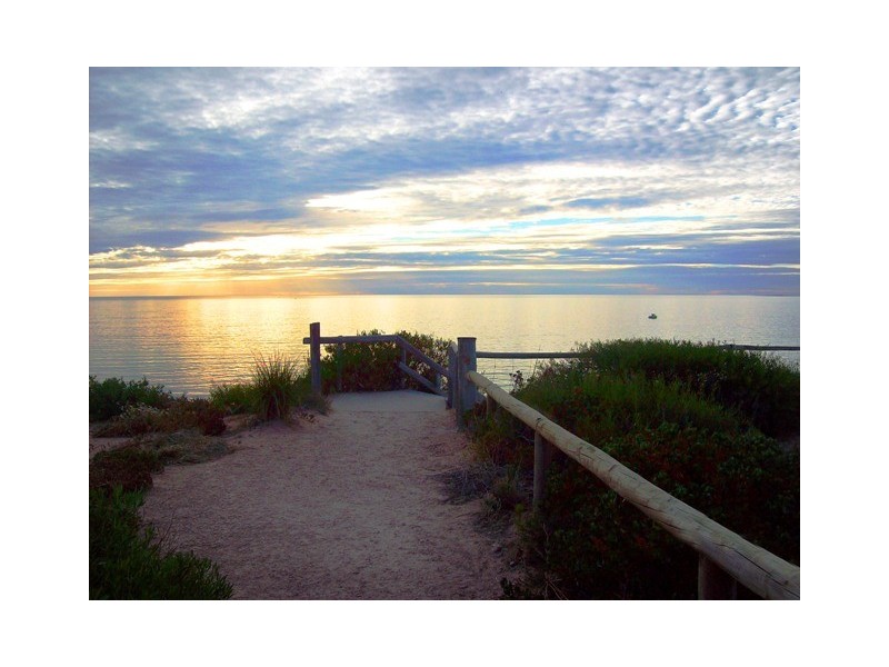 16 Gulf Street, Moonta Bay SA 5558