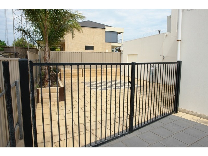 2 Cunliffe Street, Port Hughes SA 5558