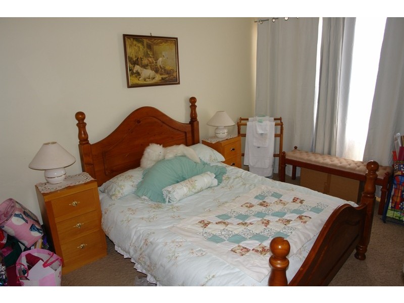 25 Hughes Street, Wallaroo SA 5556