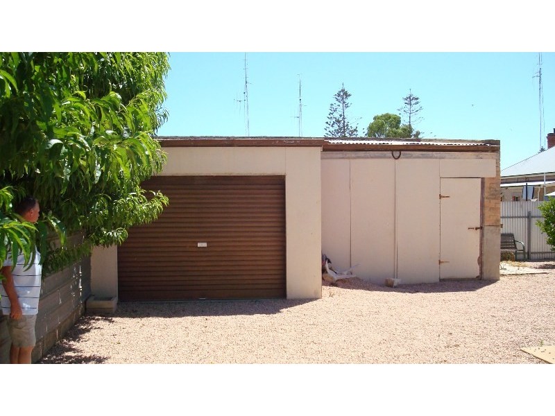 25 Hughes Street, Wallaroo SA 5556