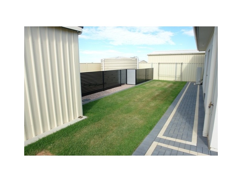 61 Pommern Way, Wallaroo SA 5556