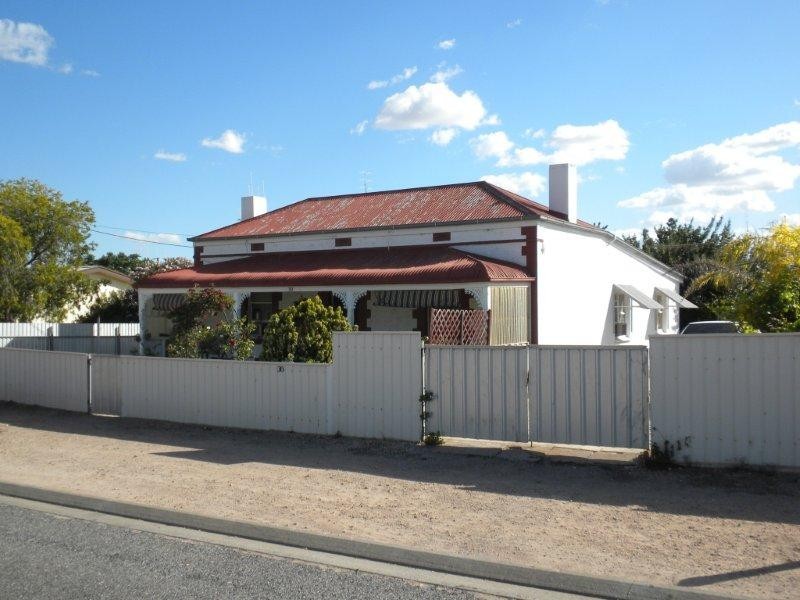 30 Charles Terrace, Wallaroo SA 5556