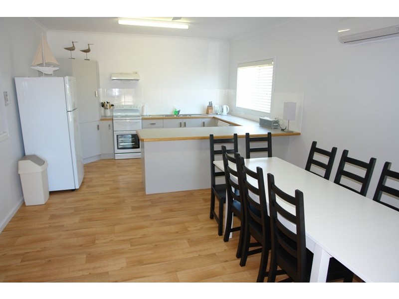 8 Stuckey Street, Moonta Bay SA 5558