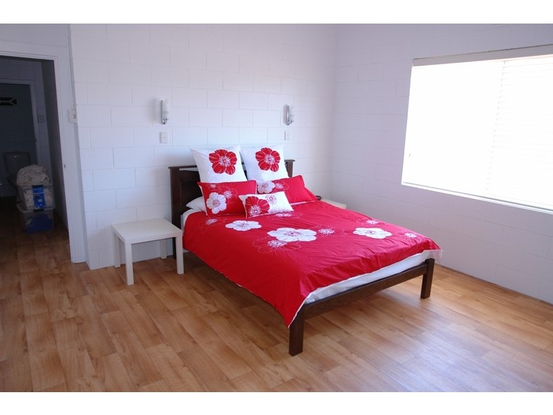 8 Stuckey Street, Moonta Bay SA 5558