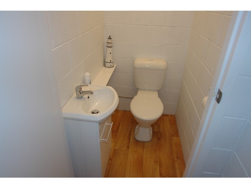 8 Stuckey Street, Moonta Bay SA 5558