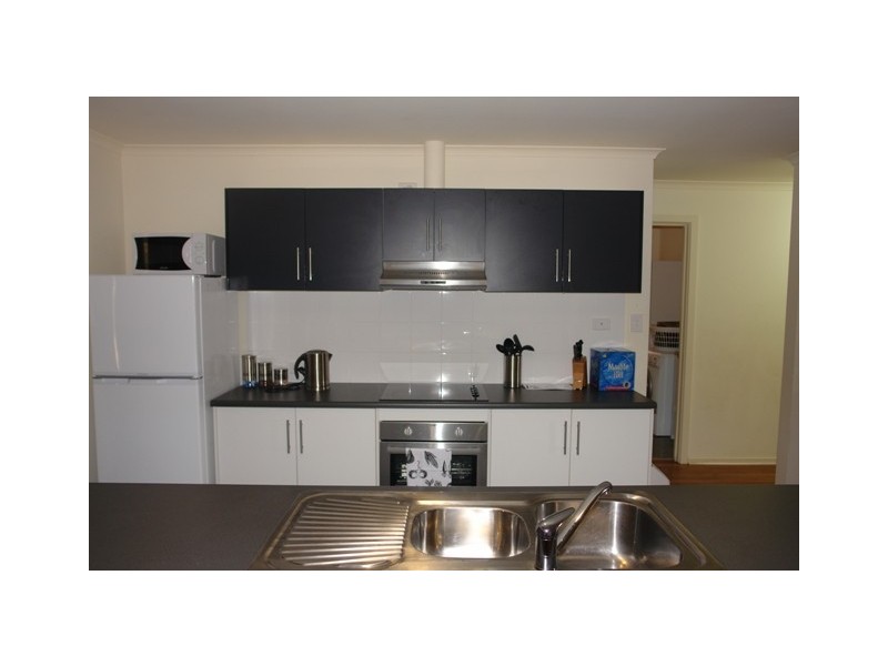 17 Andrew Street, Moonta Bay SA 5558
