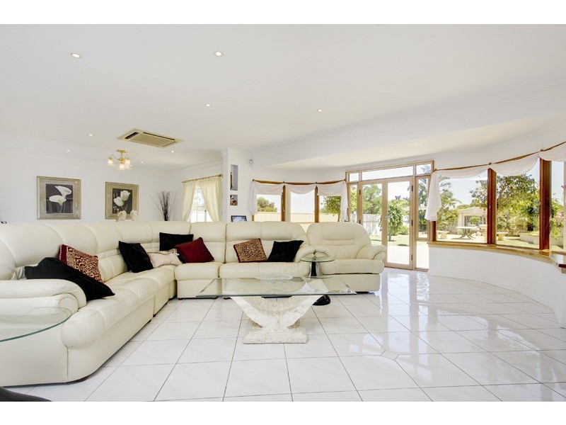 38 Harry’s Point Road, Port Hughes SA 5558