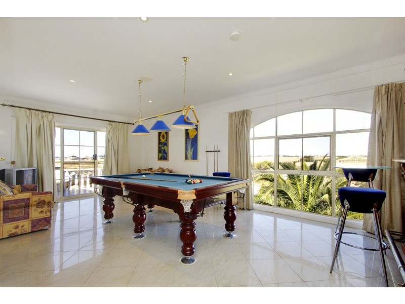 38 Harry’s Point Road, Port Hughes SA 5558