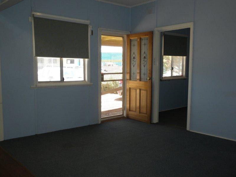 73 Lawrence Street, Kadina SA 5554