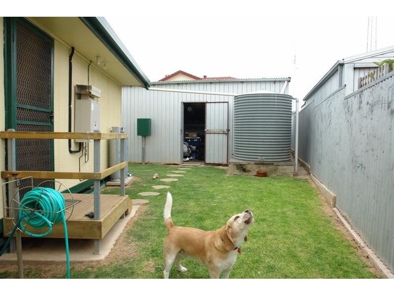 14  Charles Street, Port Hughes SA 5558