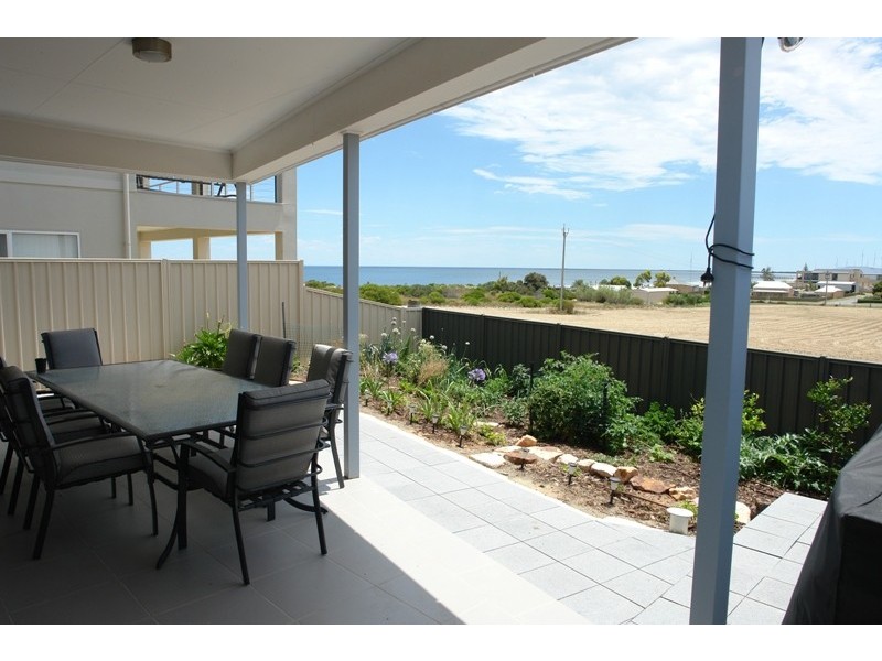 11 Ford Street, Port Hughes SA 5558