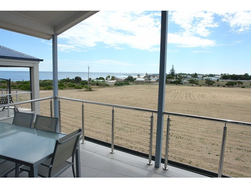 11 Ford Street, Port Hughes SA 5558