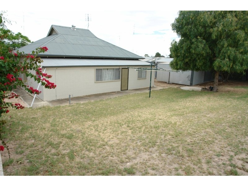 17 (Lot 660) Hughes Avenue, Moonta Bay SA 5558