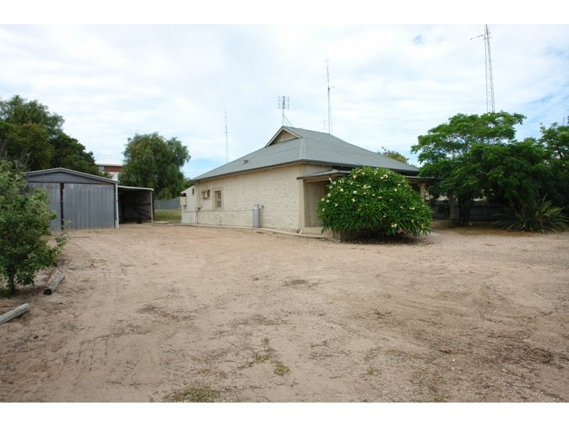 17 (Lot 660) Hughes Avenue, Moonta Bay SA 5558