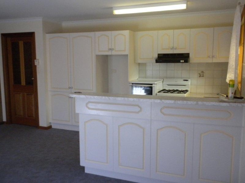 3 Barbican Close, Wallaroo SA 5556