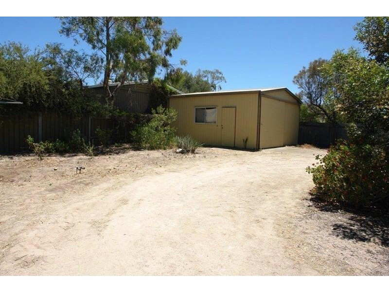 5 Moonta Road, Moonta Bay SA 5558