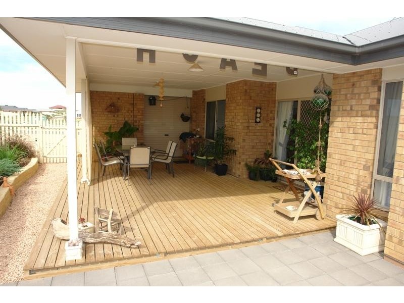 2 Woodward Street, Moonta Bay SA 5558