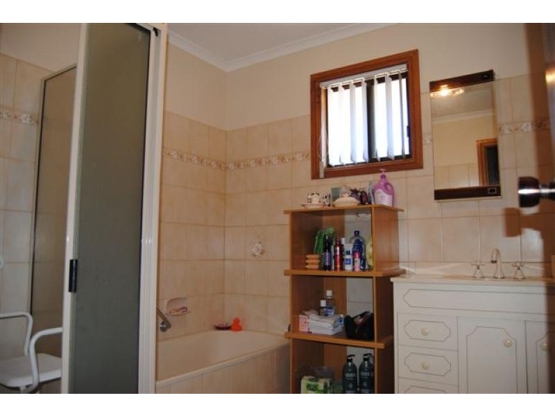 22 High Street, Tickera SA 5555