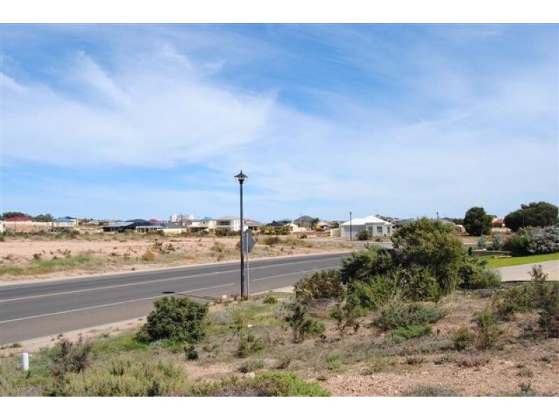 Lot 193 (7) Pommern Way, Wallaroo SA 5556
