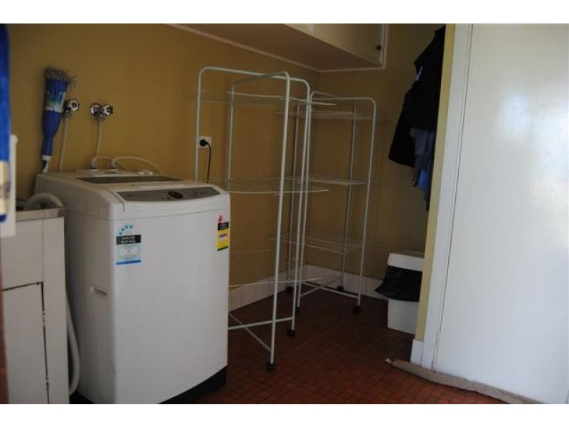 10 Crutchett Road, Moonta SA 5558