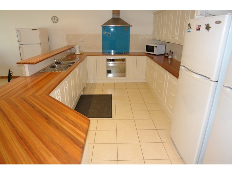 4 Cowling Court, Port Hughes SA 5558