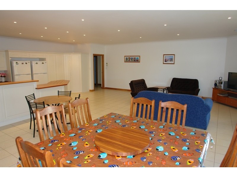 4 Cowling Court, Port Hughes SA 5558